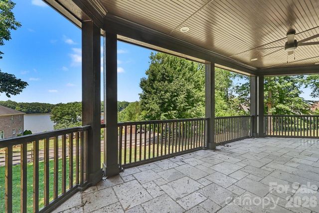 8041 Water View Drive, Belmont, NC 28012