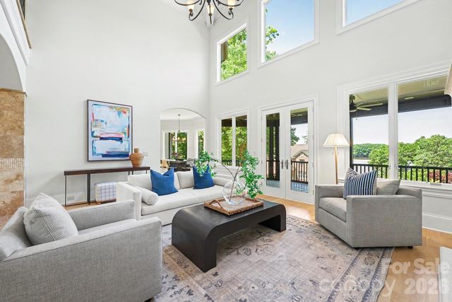 8041 Water View Drive, Belmont, NC 28012