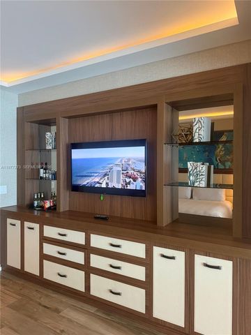 551 N Fort Lauderdale Beach Boulevard R1810, Fort Lauderdale, FL 33304