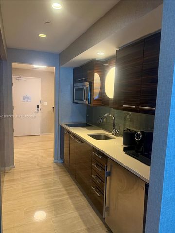 551 N Fort Lauderdale Beach Boulevard R1810, Fort Lauderdale, FL 33304