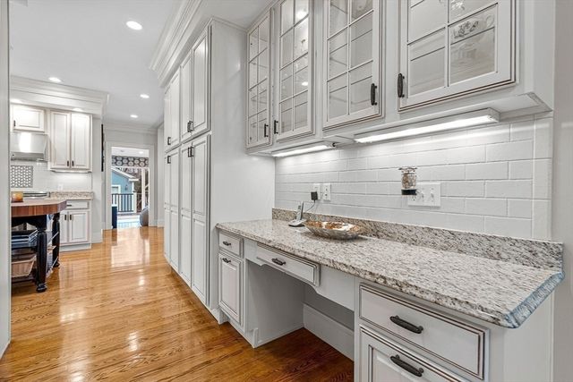 34 Glen Road, Winchester, MA 01890
