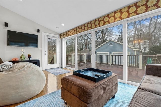 34 Glen Road, Winchester, MA 01890