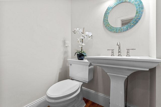 34 Glen Road, Winchester, MA 01890