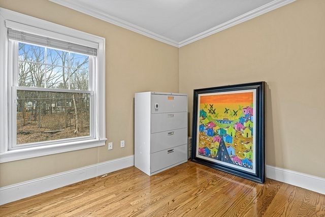 34 Glen Road, Winchester, MA 01890
