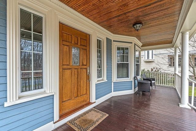 34 Glen Road, Winchester, MA 01890