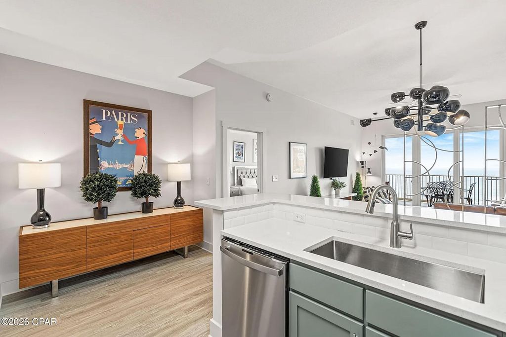 Image 6 of property listing at 15928 Front Beach Road 32302, Panama City Beach, FL 32413