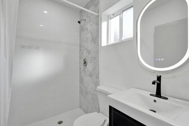 512 NW 15th Terrace, Fort Lauderdale, FL 33311