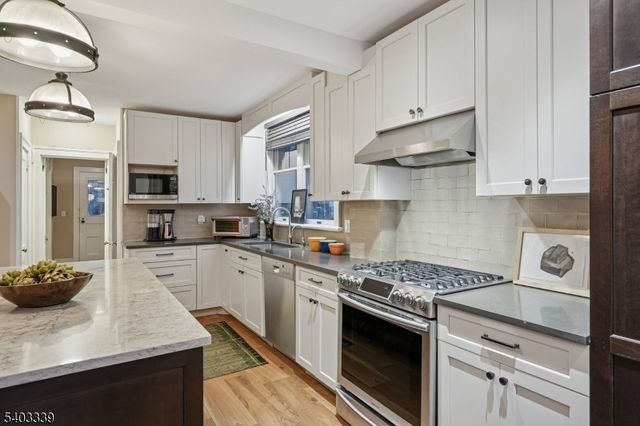 26 Kensington Ter, Maplewood Twp., NJ 07040