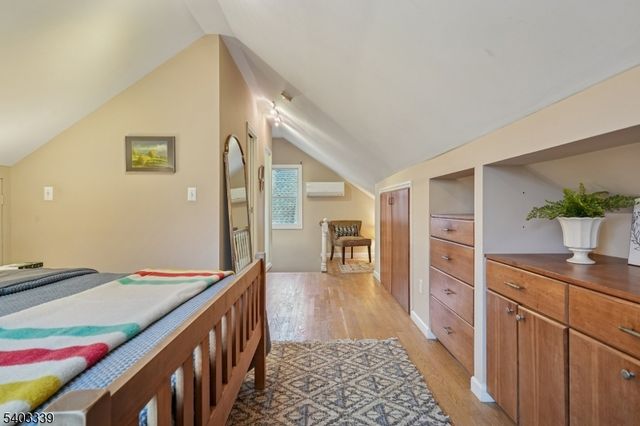 26 Kensington Ter, Maplewood Twp., NJ 07040