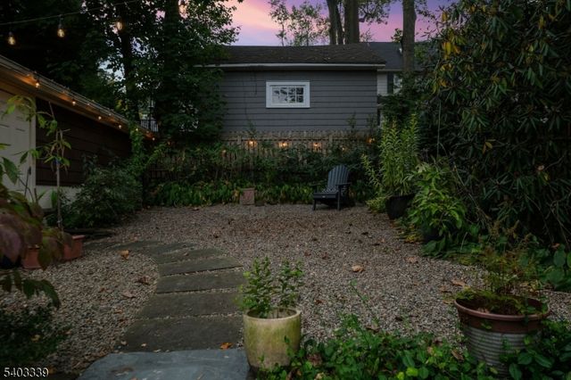 26 Kensington Ter, Maplewood Twp., NJ 07040