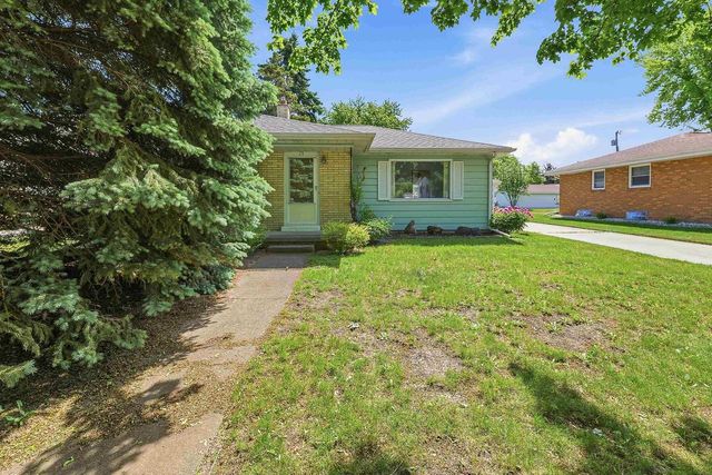 75 S RESERVE AVENUE, Fond Du Lac, WI 54935