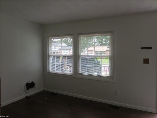 511 Concord DR, Hampton, VA 23666