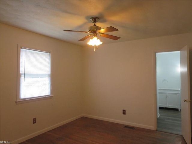 511 Concord DR, Hampton, VA 23666