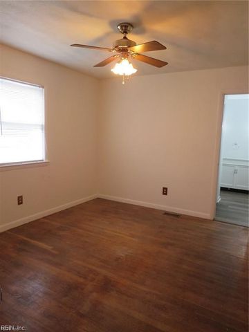 511 Concord DR, Hampton, VA 23666