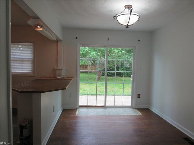 511 Concord DR, Hampton, VA 23666