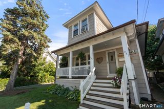 247 Harborview Avenue, Bridgeport, CT 06605
