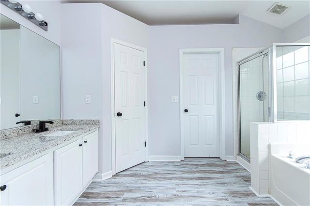 7513 Cole Lane, Atlanta, GA 30349