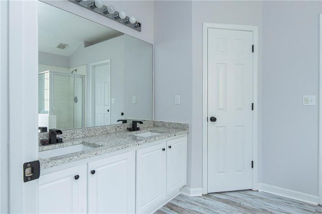 7513 Cole Lane, Atlanta, GA 30349