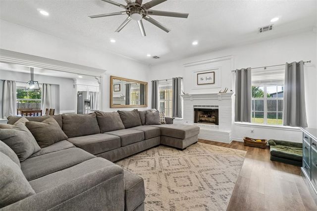907 Ruby Lane, Oklahoma City, OK 73130