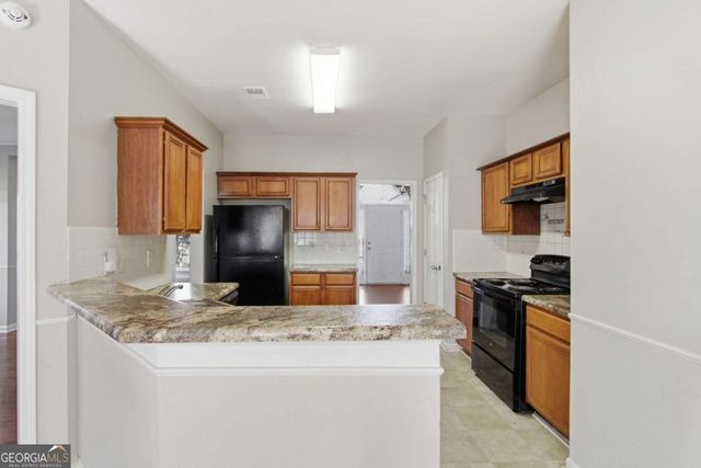 3765 Holiday Lane, Atlanta, GA 30349