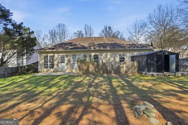 3765 Holiday Lane, Atlanta, GA 30349