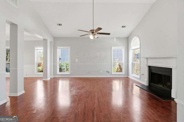 3765 Holiday Lane, Atlanta, GA 30349