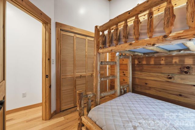 15 Trillium Trail, Nebo, NC 28761