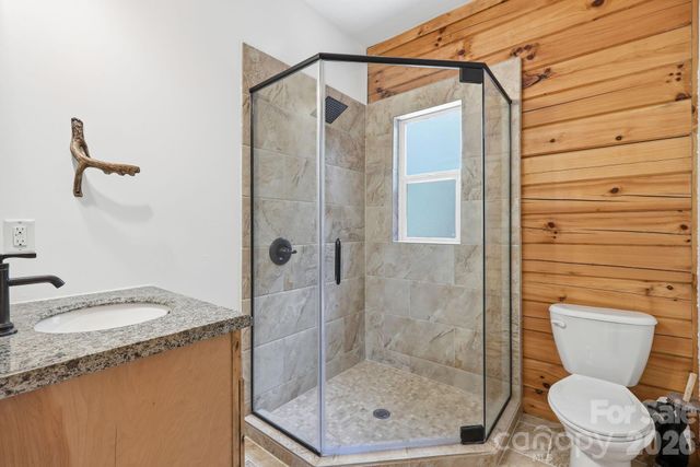 15 Trillium Trail, Nebo, NC 28761