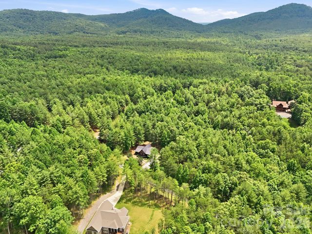15 Trillium Trail, Nebo, NC 28761