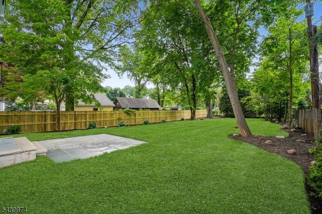 146 Sherman Ave, Glen Ridge Boro Twp., NJ 07028