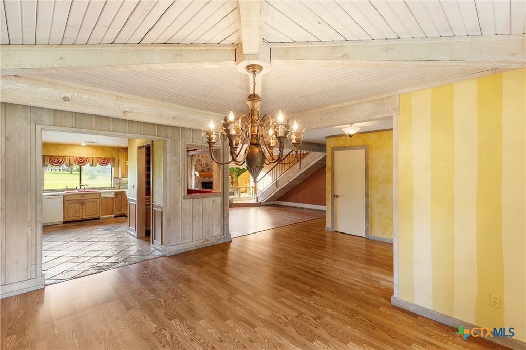 Image 18 of property listing at 2820 Aurora, Horseshoe Bay, TX 78657