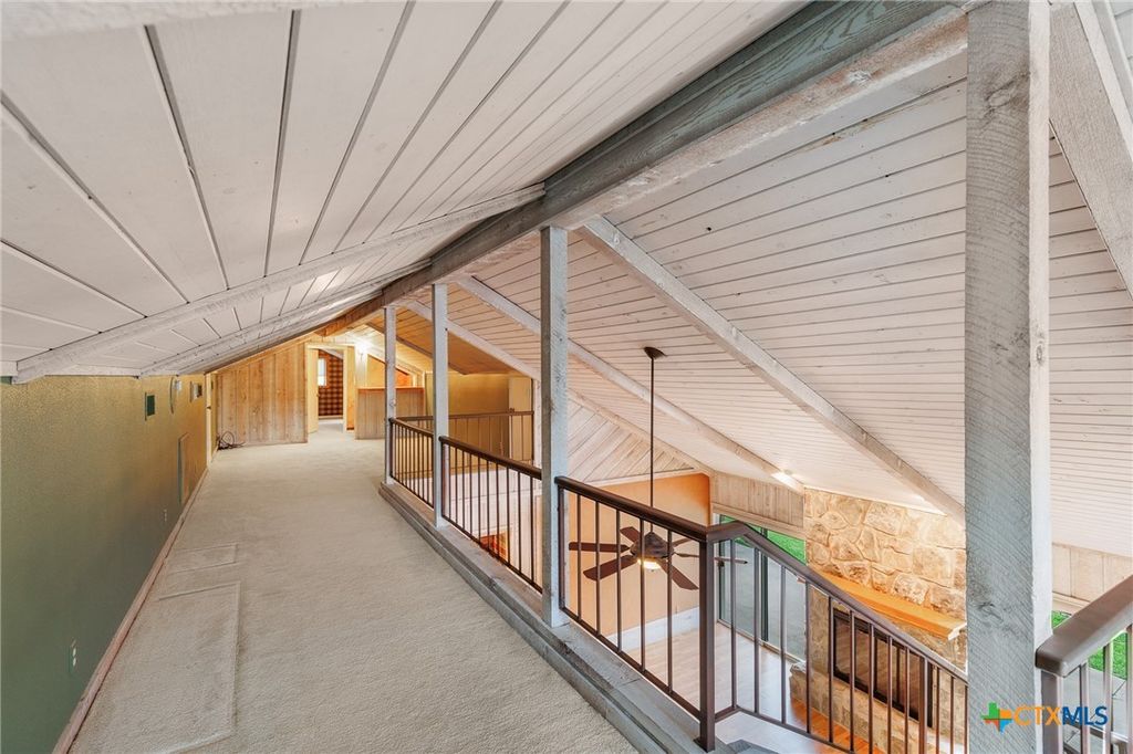 Image 31 of property listing at 2820 Aurora, Horseshoe Bay, TX 78657