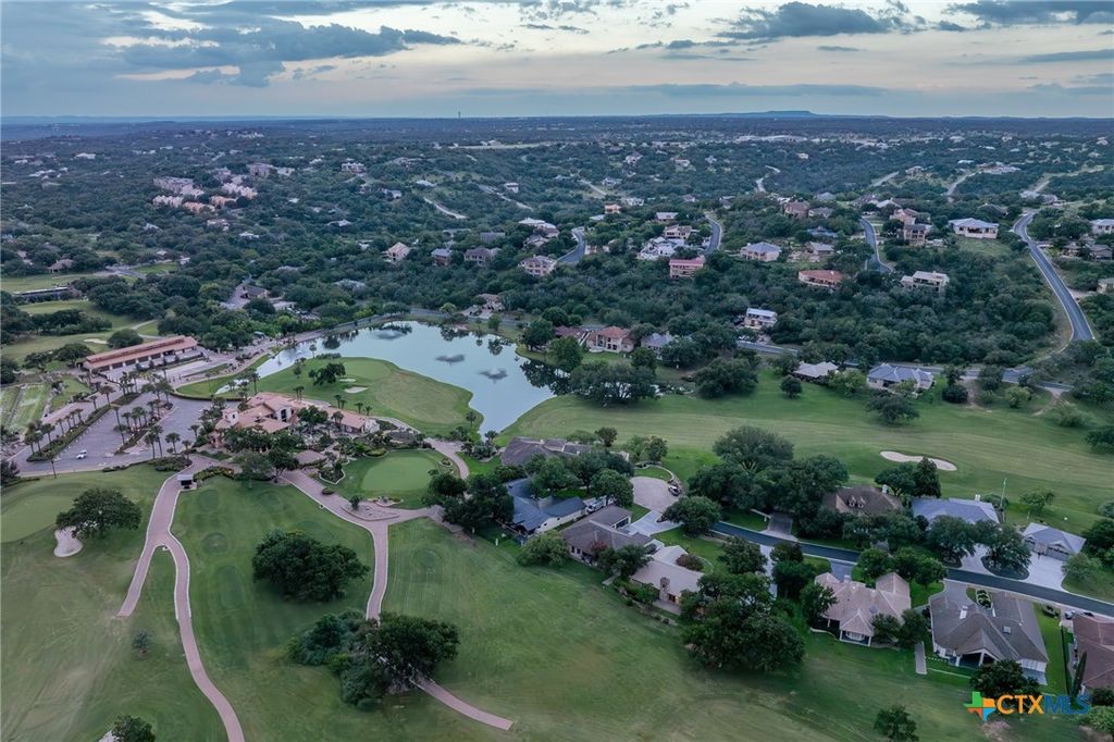 Image 5 of property listing at 2820 Aurora, Horseshoe Bay, TX 78657