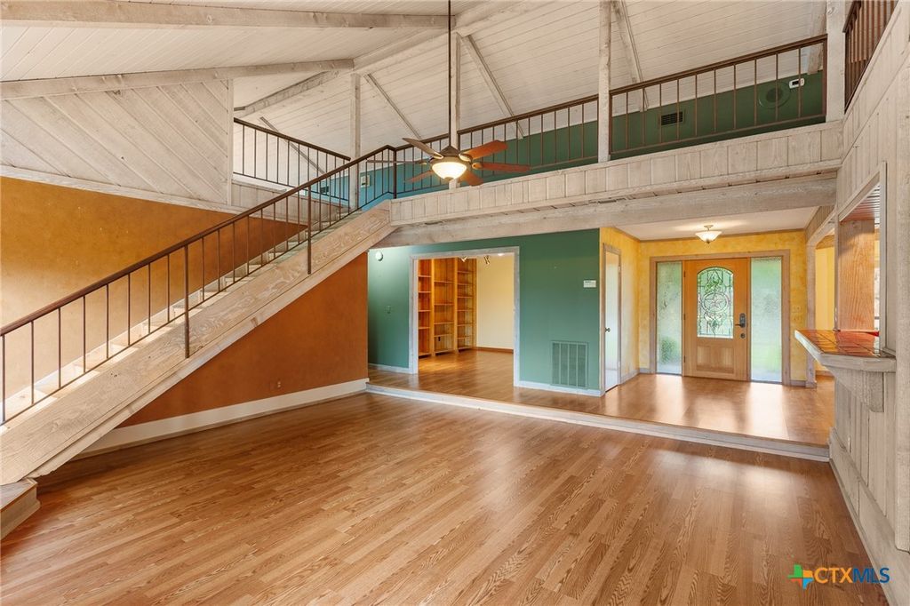 Image 7 of property listing at 2820 Aurora, Horseshoe Bay, TX 78657
