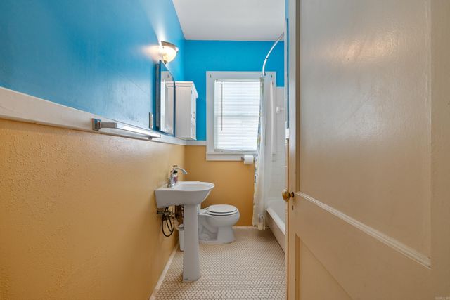 107 Barry Street, Hot Springs, AR 71913