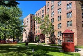 150-20 71st Avenue 2F, Kew Garden Hills, NY 11367
