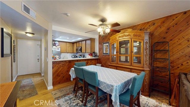 550 Orange Ave 216, Long Beach, CA 90802