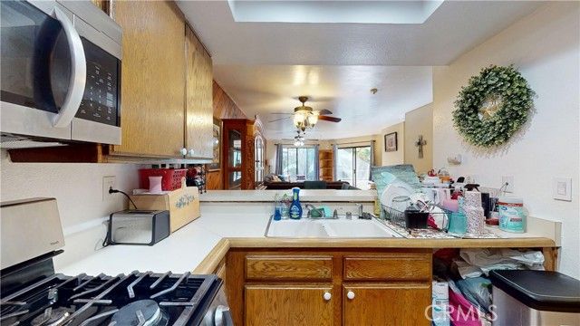 550 Orange Ave 216, Long Beach, CA 90802