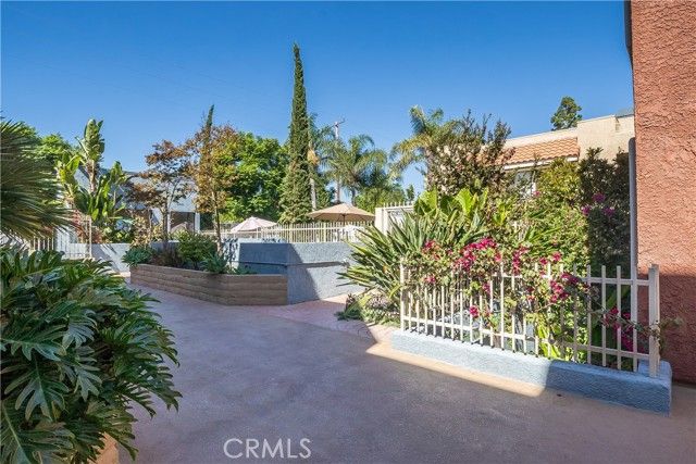 550 Orange Ave 216, Long Beach, CA 90802