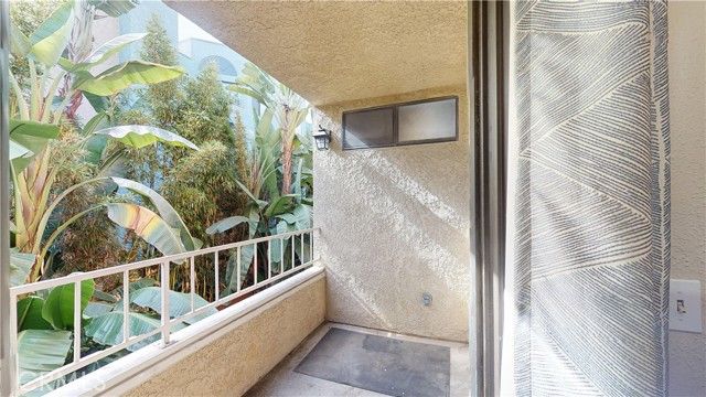 550 Orange Ave 216, Long Beach, CA 90802