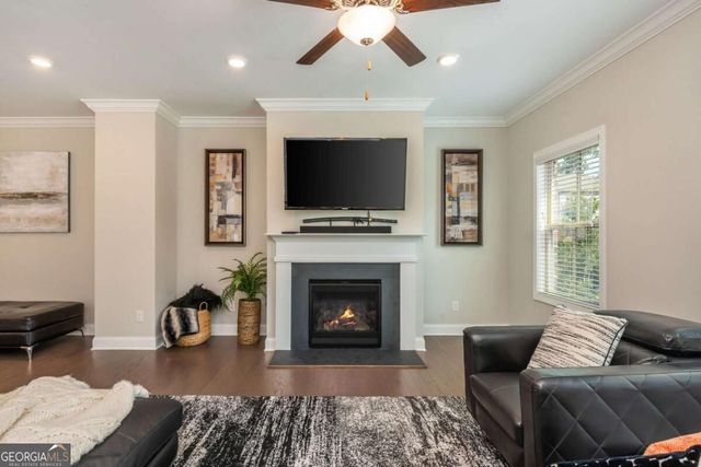502 Via Secco Lane, Suwanee, GA 30024