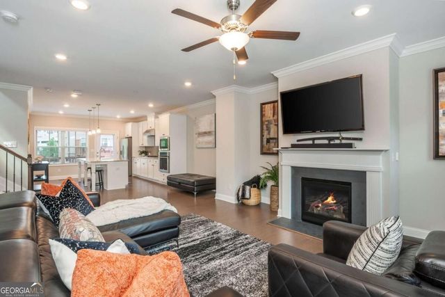 502 Via Secco Lane, Suwanee, GA 30024