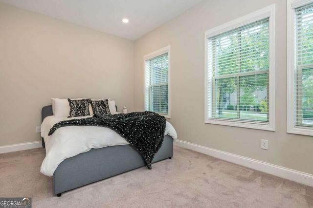 502 Via Secco Lane, Suwanee, GA 30024