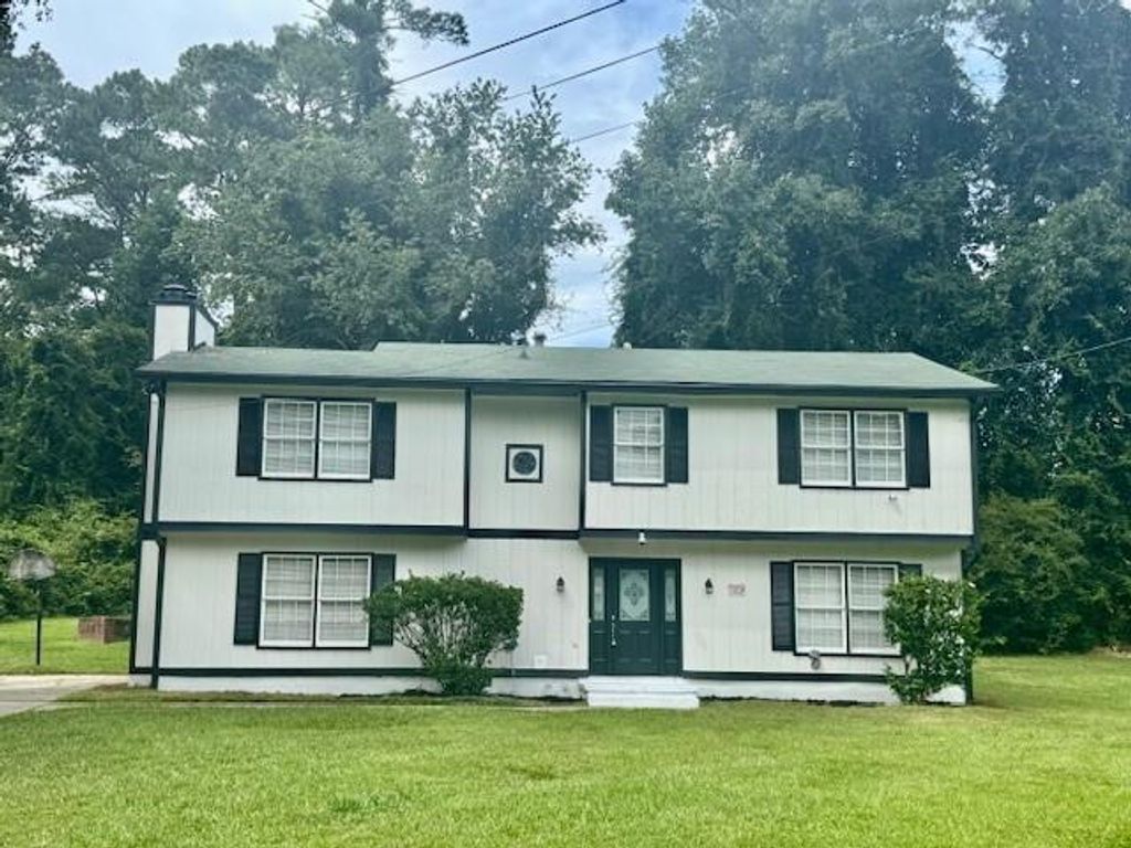 6531 Edenfield Drive, Lithonia, GA 30058