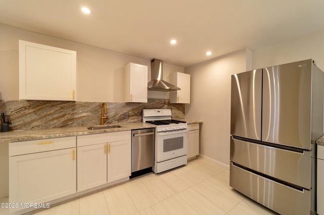 106 Wallace Street B, Red Bank, NJ 07701