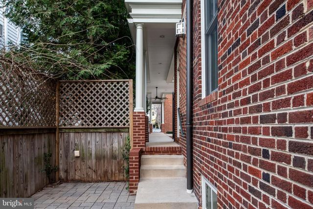 1200 PRINCE EDWARD ST, Fredericksburg, VA 22401