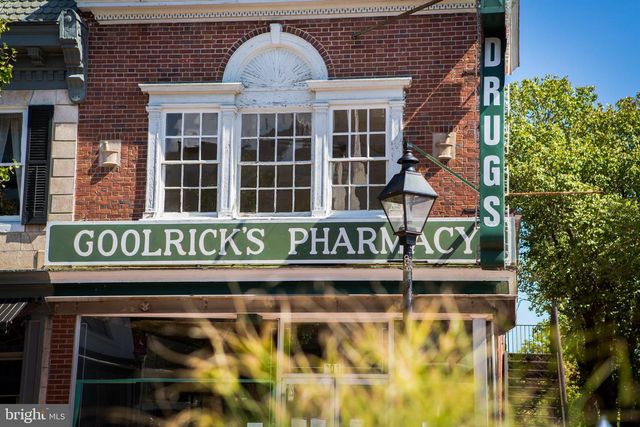 1200 PRINCE EDWARD ST, Fredericksburg, VA 22401