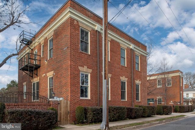 1200 PRINCE EDWARD ST, Fredericksburg, VA 22401