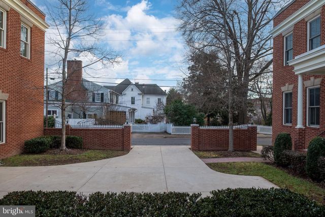 1200 PRINCE EDWARD ST, Fredericksburg, VA 22401