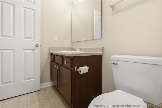 542 Gapway Court, Hope Mills, NC 28348